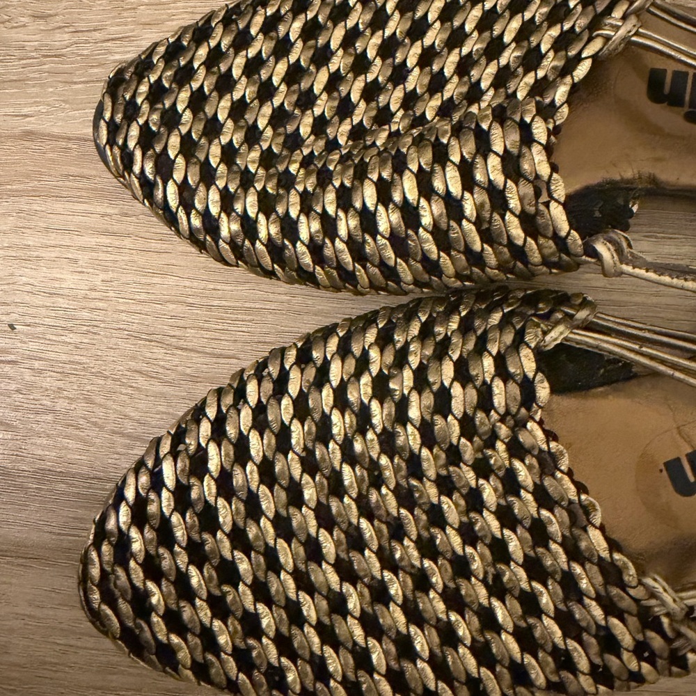 Jasmine Gold Woven lightweight Slingback Flats Size 8 - Picture 7 of 7